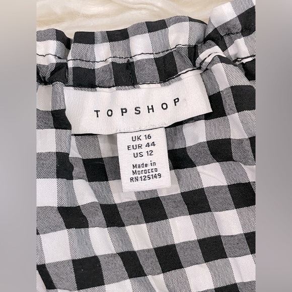 TOPSHOP Off Shoulder Gingham Crop Top (12) - Picture 5 of 12